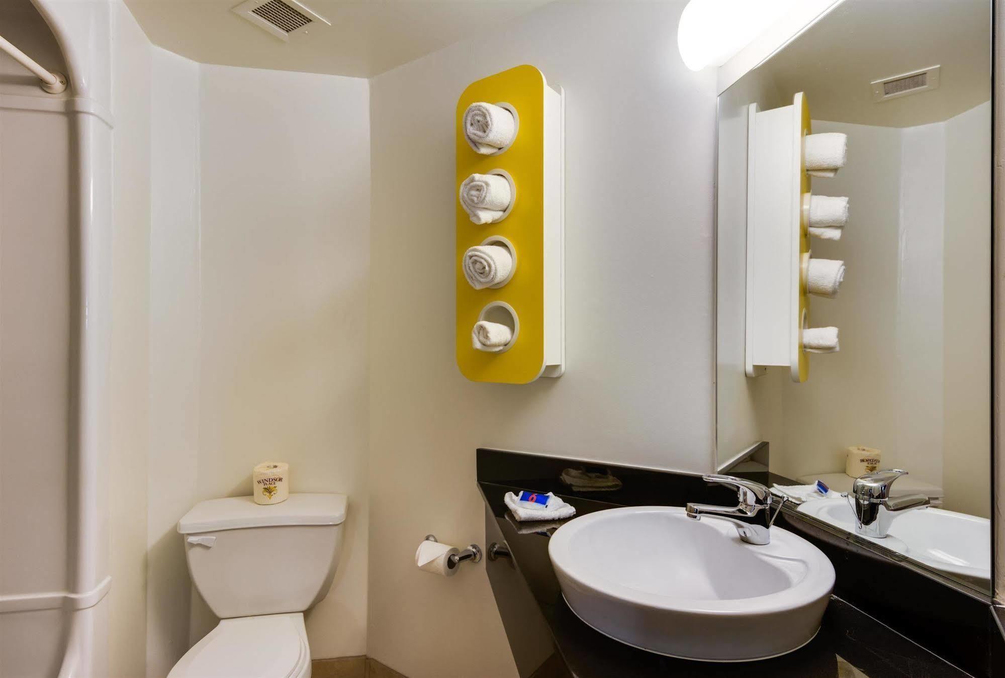 Отель Ramada By Wyndham Lithia Springs Atlanta Экстерьер фото